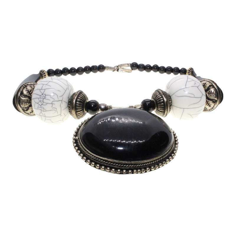 Necklace - Vintage Silver Tone Bohemian Style Beaded Chunky Necklace - ML3383