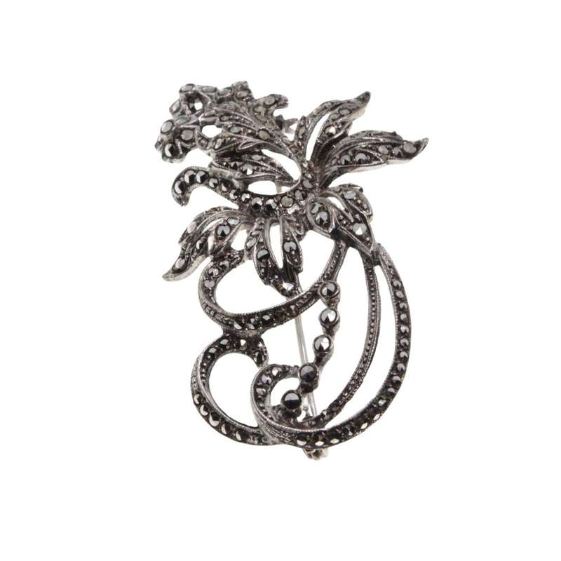 Brooch - Silver Tone Vintage Floral Large Style Marcasite Brooch - ML3396