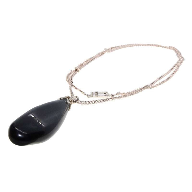 Pendant - Silver Tone Chain. Black Stone with hints of Green shining through - ML3408