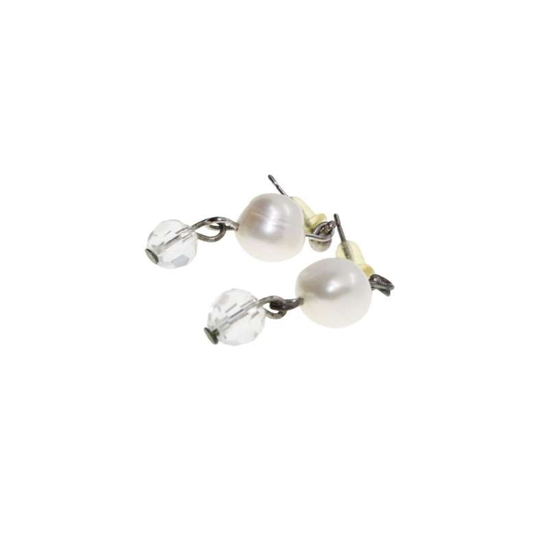 Earrings - Silver Tone Freshwater Pearl and Crystal Bead Earrings. Pierced Ears. - ML3414