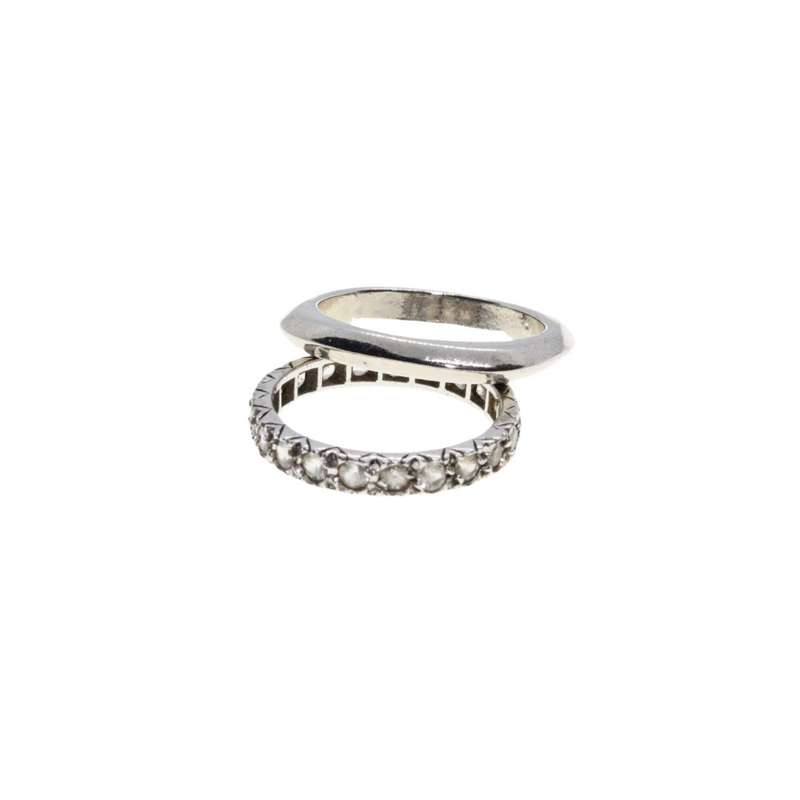 Ring - 2 x Silver Tone Rings. One surrounded by Diamantes. One with Square Shape - ML3416