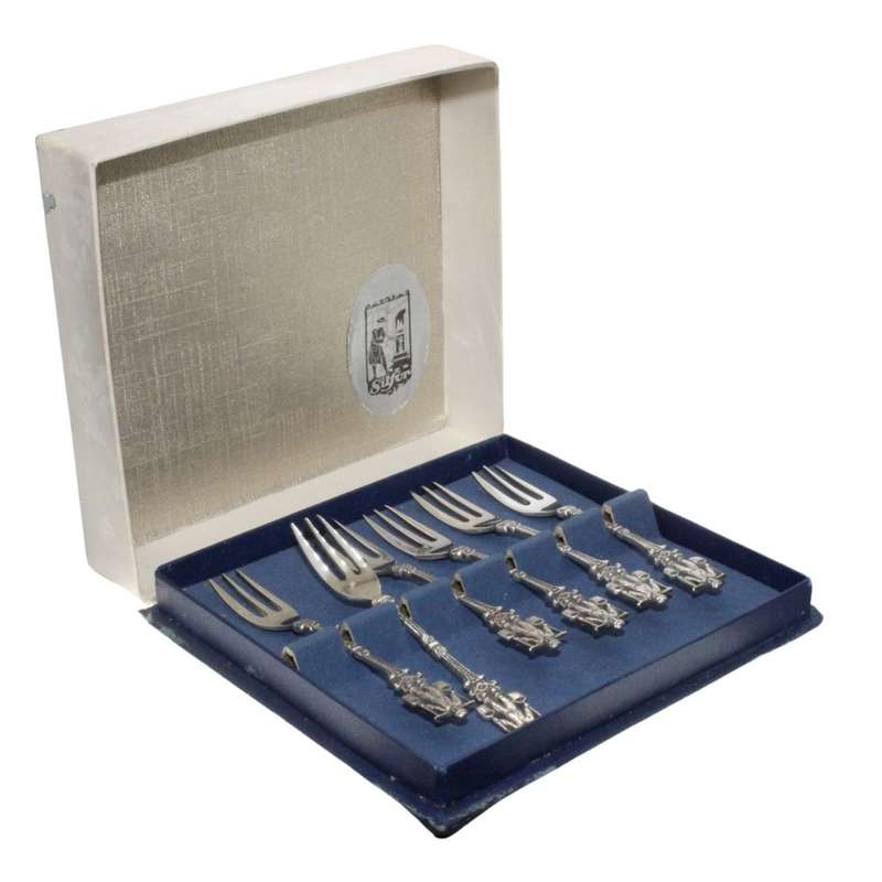 Dessert Forks - 6 x Holland Dessert Forks. Stamped Silfor. - ML3433
