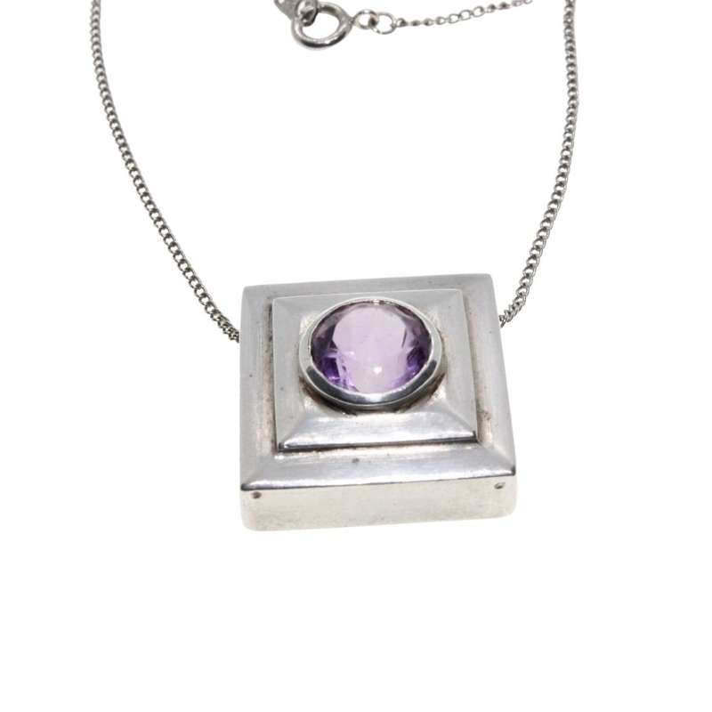 Necklace - Silver. Wear as Diamond or Square Style. Amathyst colour Stone in Cabochon. - ML3465