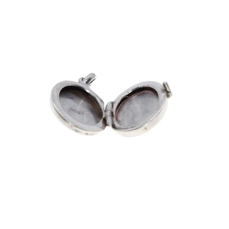 Pendant - 925 Silver Vintage Oval Locket. Engraved design. Gift for Baby Christening - ML3473