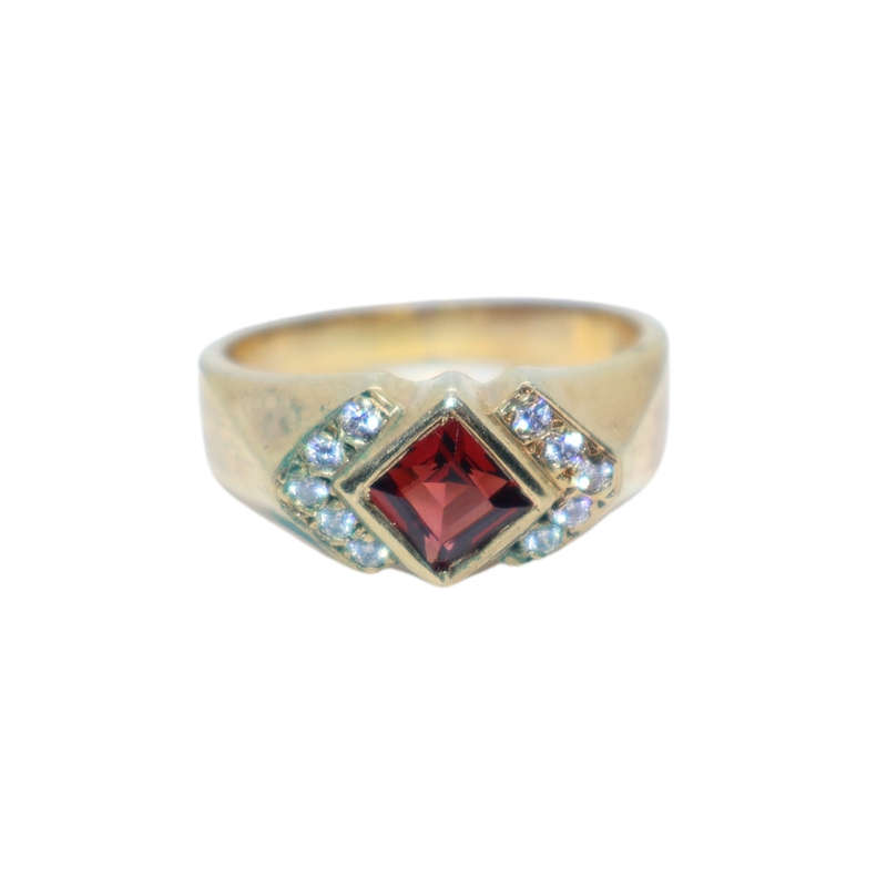 Ring - Silver Gilt Band with diamond shape coloured stone with Pave on sides - ML3621