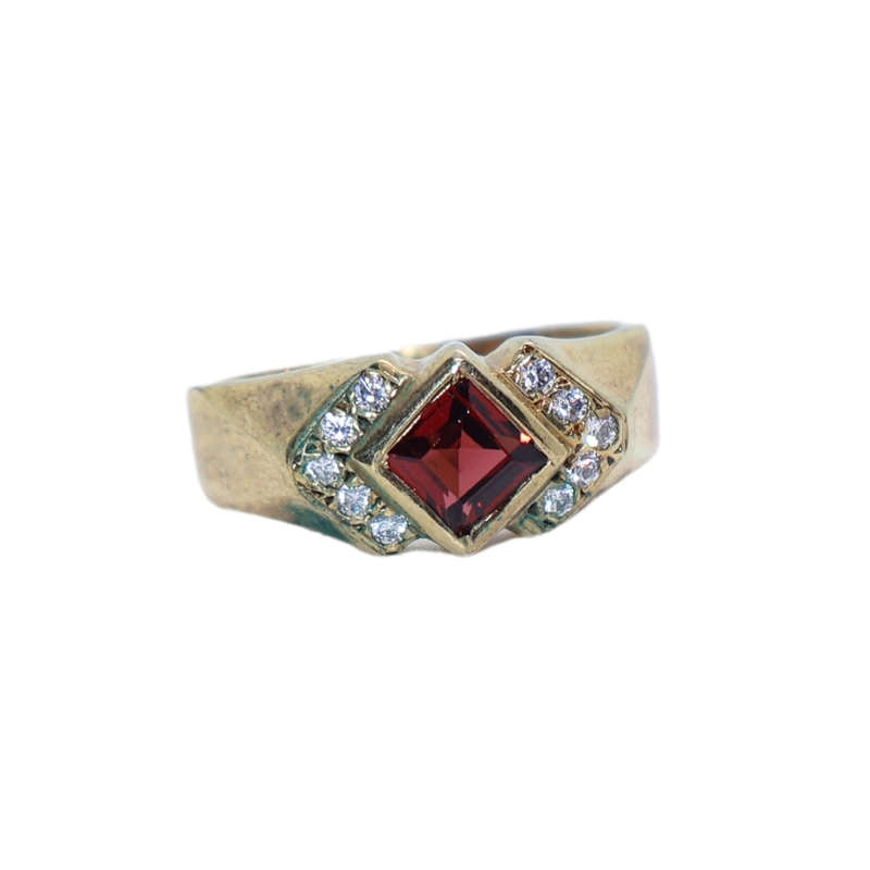 Ring - Silver Gilt Band with diamond shape coloured stone with Pave on sides - ML3621