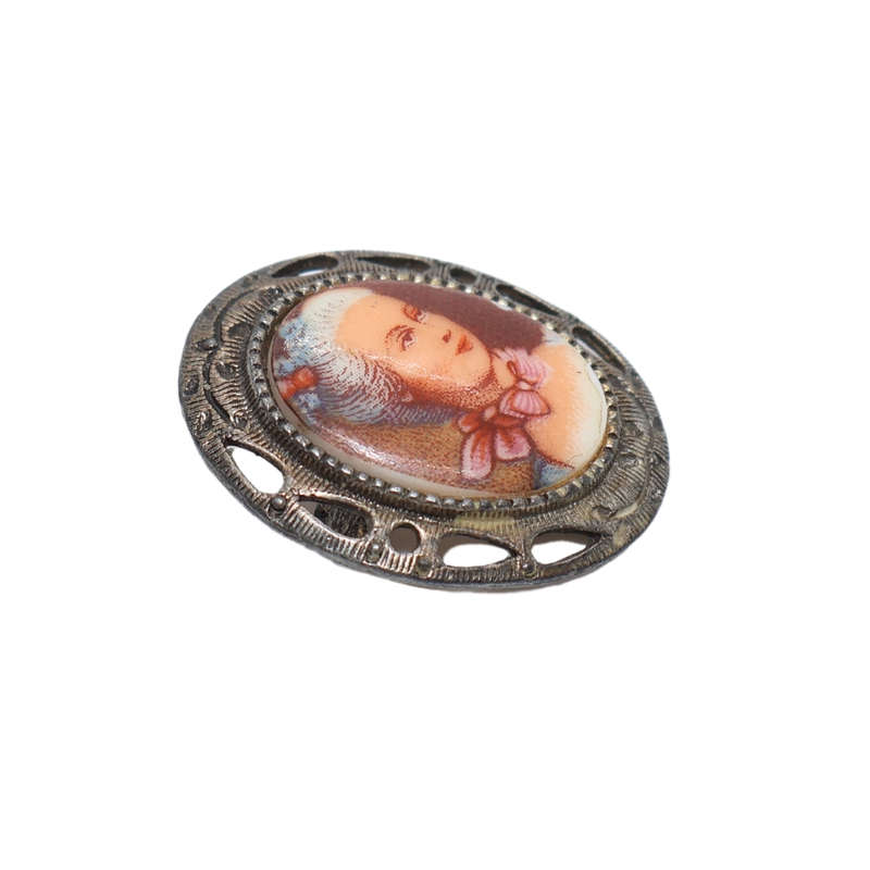 Brooch - Vintage Pin Brooch. Gold Tone - ML3623