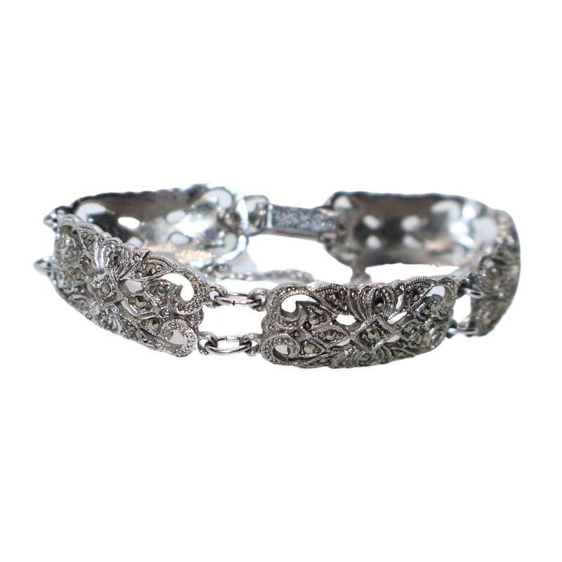 Bracelet - Silver Tone Filigree Art Deco Link bracelet - ML3624