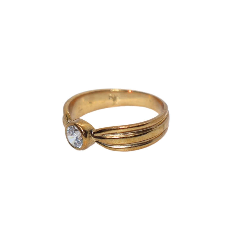 Ring - Silver Gilt . Bow style shape. Clear stone in Cabochon setting - ML3644
