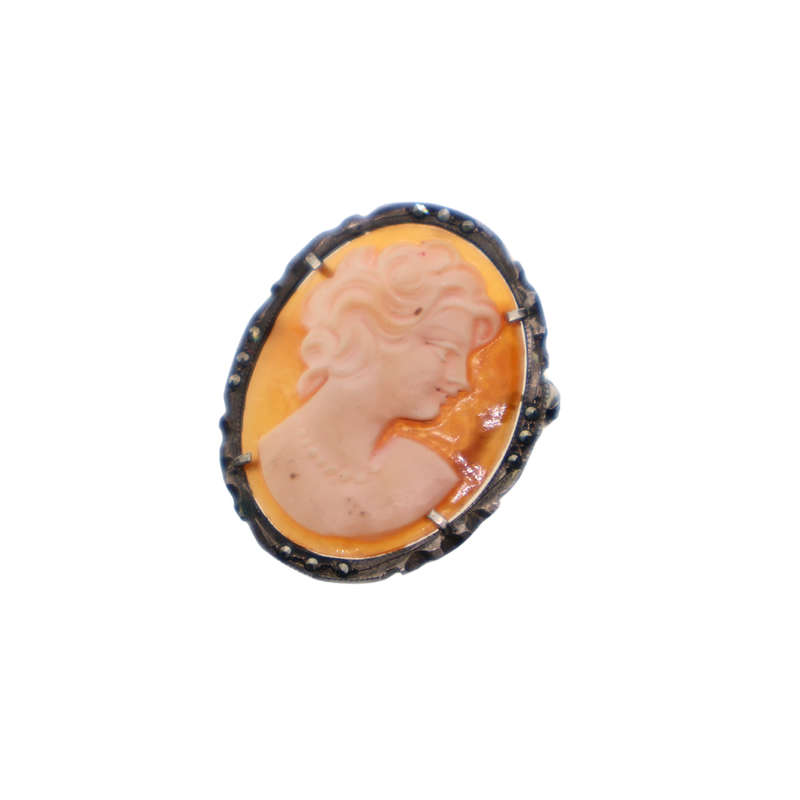 Brooch/Pendan - Filigree  carved Cameo - ML3678