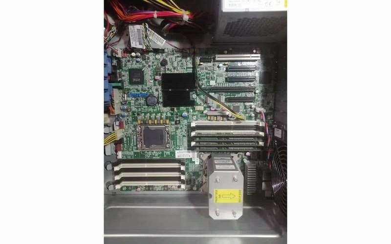HP Proliant ML150 G6