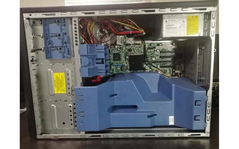 HP Proliant ML150 G6