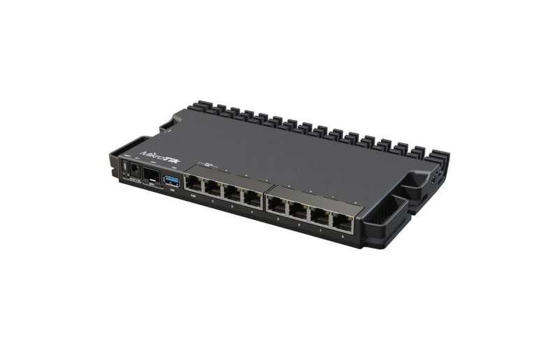 MikroTik 7 Gigabit 1 Port 2.5Gbps 1SFP+ 4 Core L5 Desktop Router