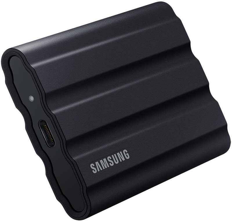 Samsung T7  Shield Portable SSD 1TB