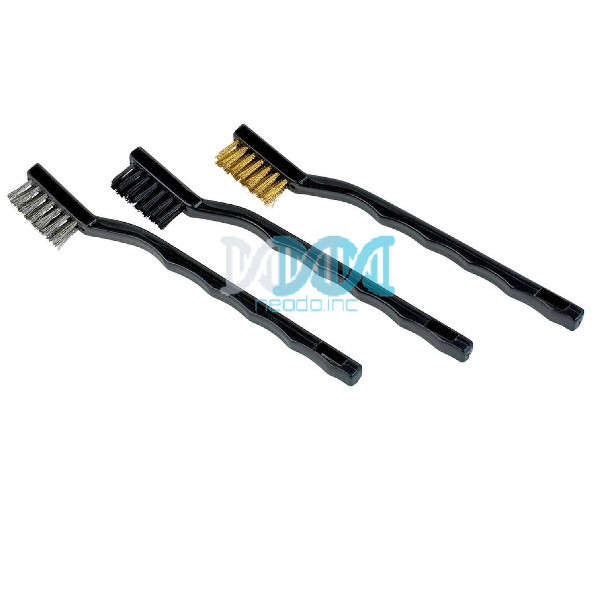 3  Piece 7 Brush Plastic Handle