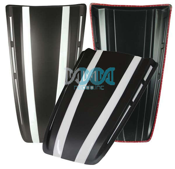Bonnet Scoop Hi-Lux 2015-Onward  Black/White