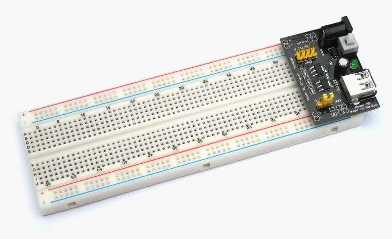 Breadboard Power Supply 5V/3.3V