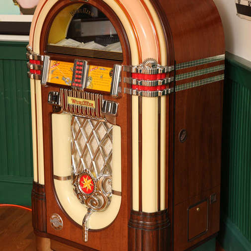 Wurlitzer "One More Time" CD Jukebox