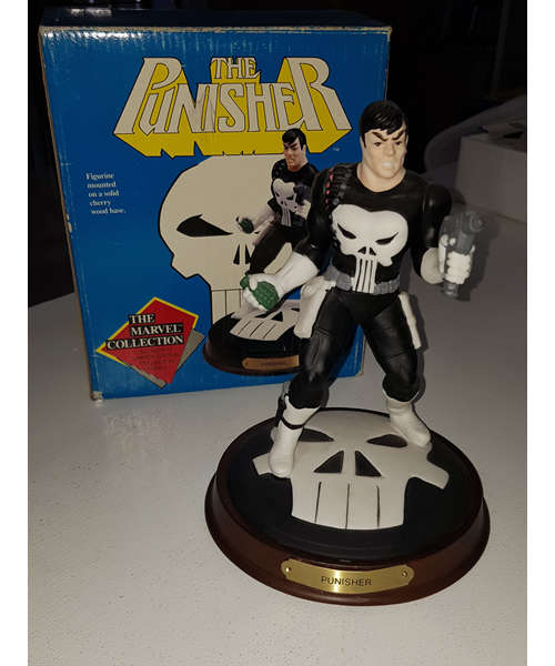 Marvel Collection Punisher Statue