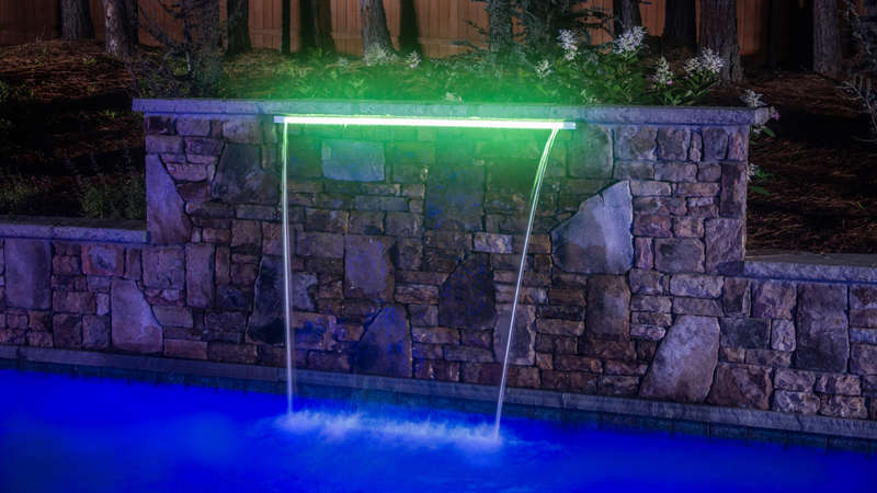 POOL WATERFEATURE WATER CURTAIN COLOUR CHANGING LED 900MM