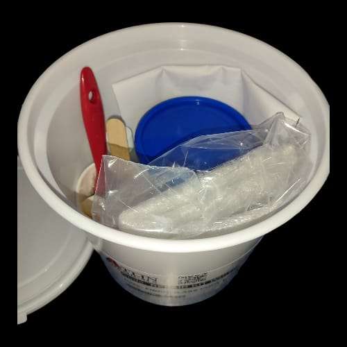 FIBREGLASS POOL REPAIR KIT WHITE