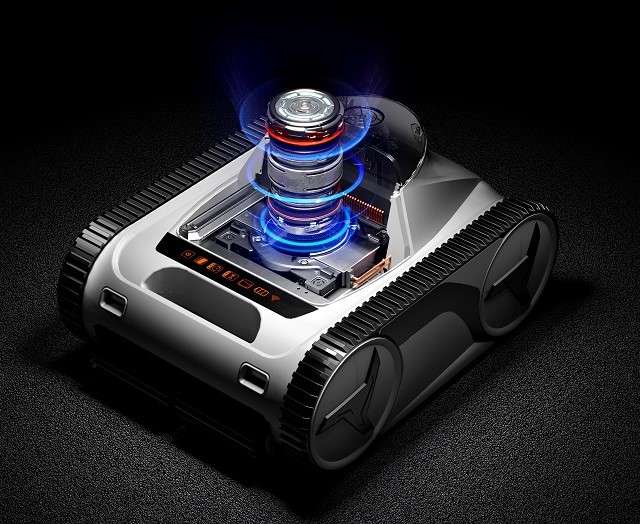 ROBOTIC POOL CLEANER X WARRIOR AI - WIRELESS
