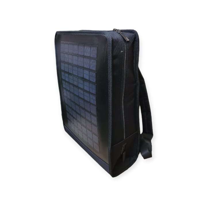 Solar Powered Battery Back Pack With Built-In 3500Mah Battery - FA-TB001