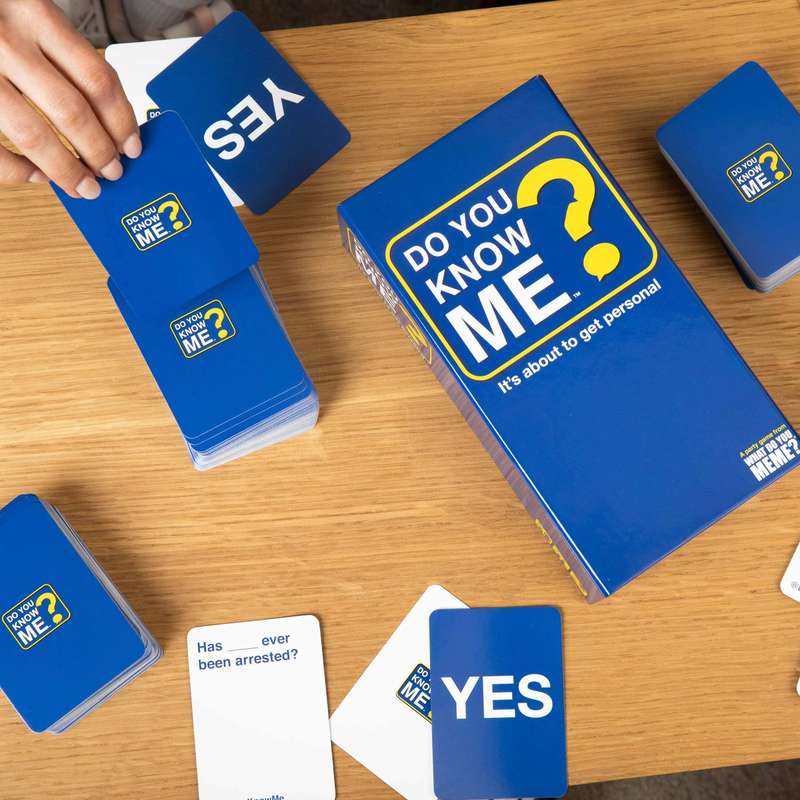 Do You Know Me - Board Game - Card Game