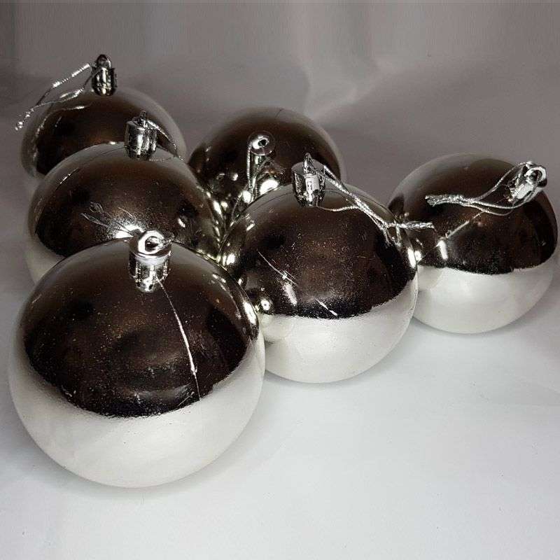Reflective Silver Christmas Baubles - 6 Pack