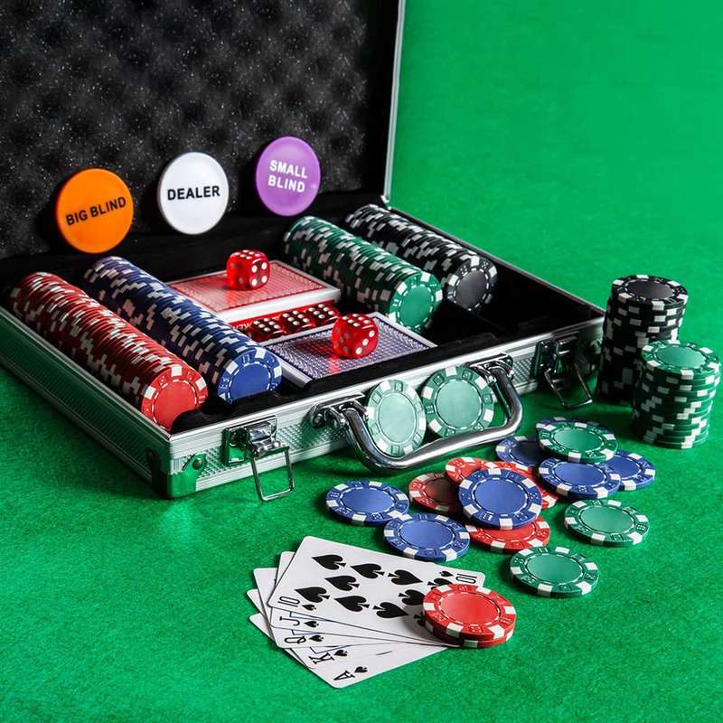 Poker Set with Aluminium Case - 200 Piece (New) - Various 3200G