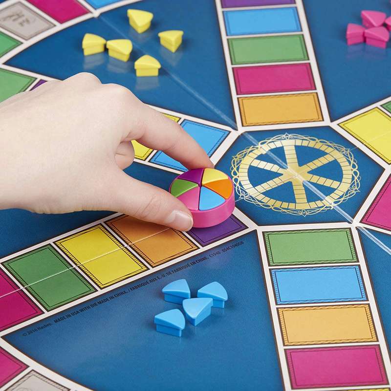 Trivial Pursuit - Classic Edition (2016)(New) - Hasbro 1500G