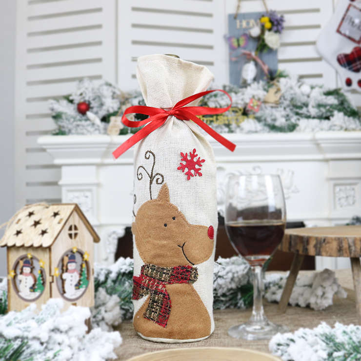 Reindeer Red Wine Bag Christmas Eve Dinner Party Decorative Accessory XT19824