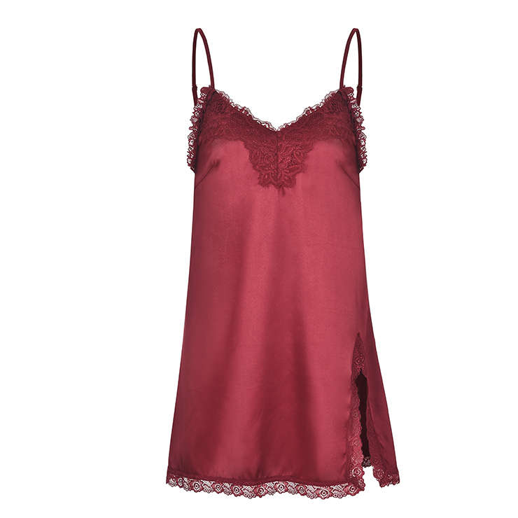 Charming Spaghetti Straps Low-cut Floral Lace Trim Side Split Soft Nightgown Chemise N19232