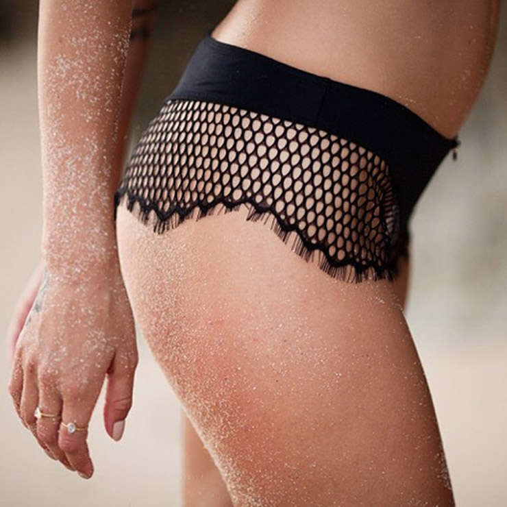 Sexy Charming Black Hollow Out Mesh See-through Lace Panty PT16442