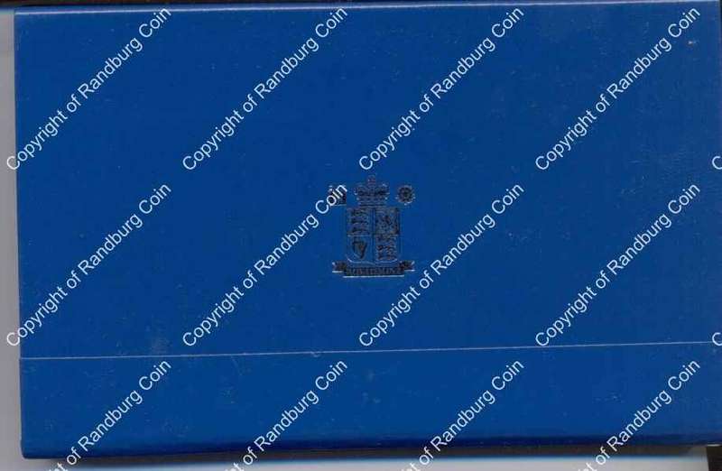 Silver_Medallion_1995_Centenary_of_Birth_of_RJ_Mitchell_Box_Bot.jpg