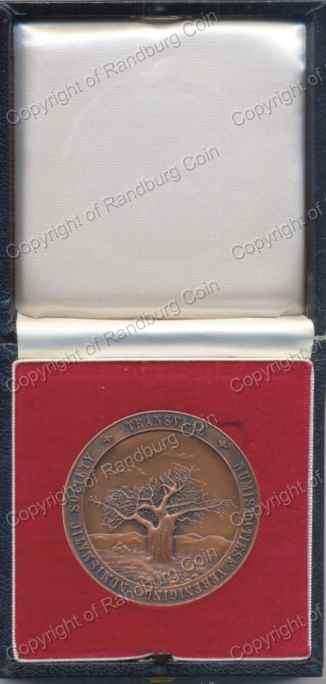 Tvl_Numismatic_Society_Bronze_Medallion_1975_Box_ob.jpg