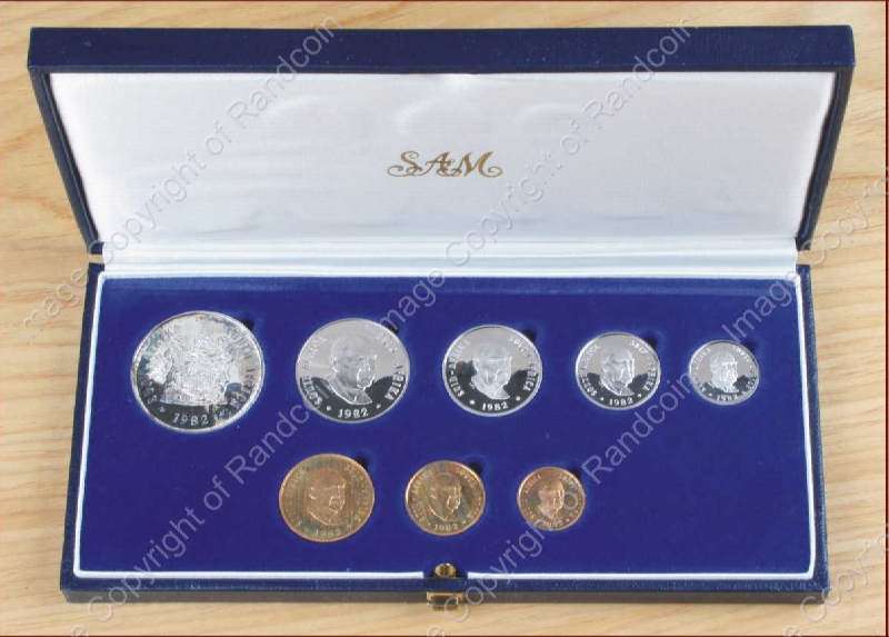 *#* 1982 SA Proof Set in Original SA Mint box Mintage 4 900 !!! *#*