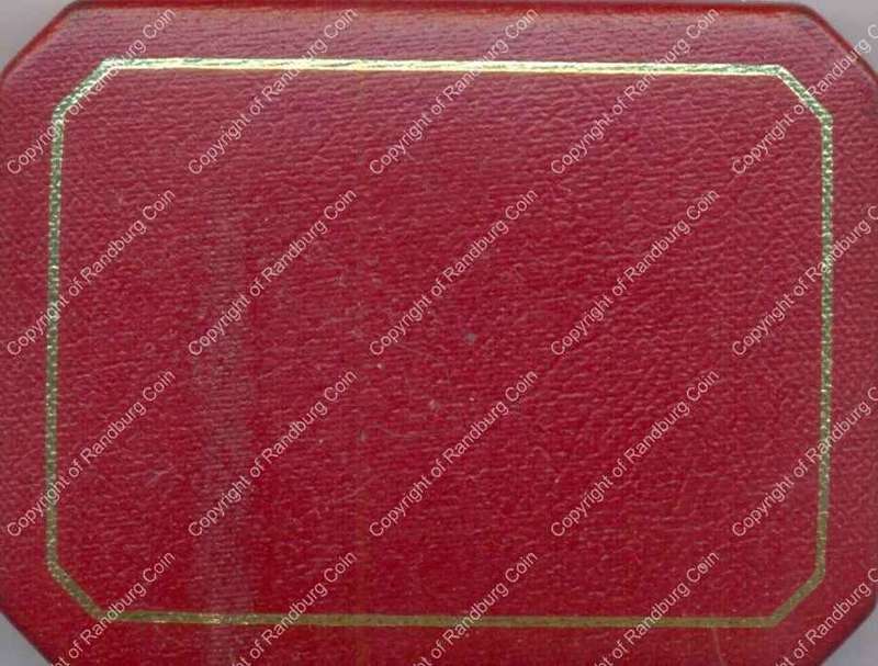 Isle_of_Man_1977_Silver_Crown_Ag_Jubilee_Box.jpg