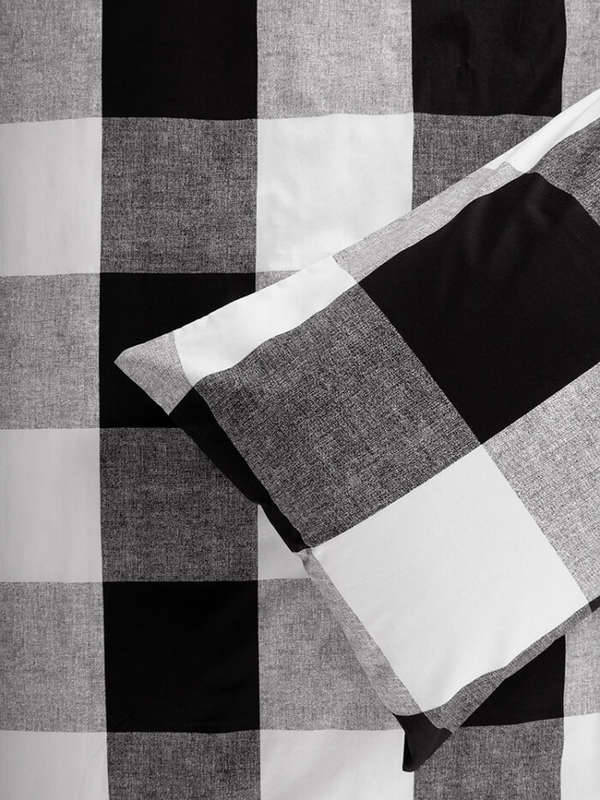 Alec Black Duvet Cover Set