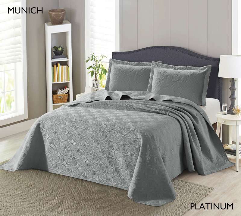Munich Quilted Bedspread -Platinum