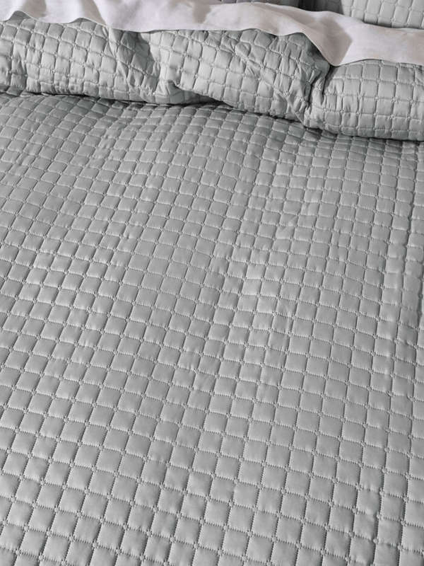 Verona Silver Coverlet Set