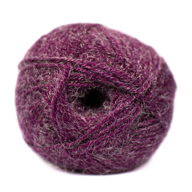 Elle L-AMore Double Knit 100g- 101 Vino