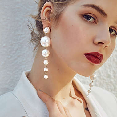 Pearl Design White Earrings for Women