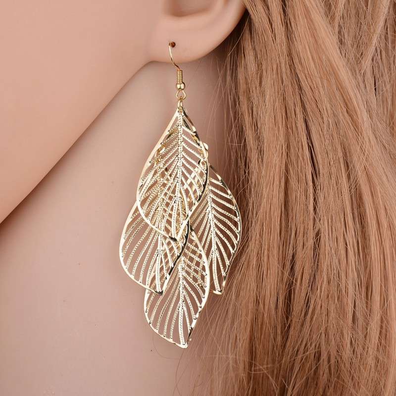 Gold Leaf Design Metal Detail Earring Set