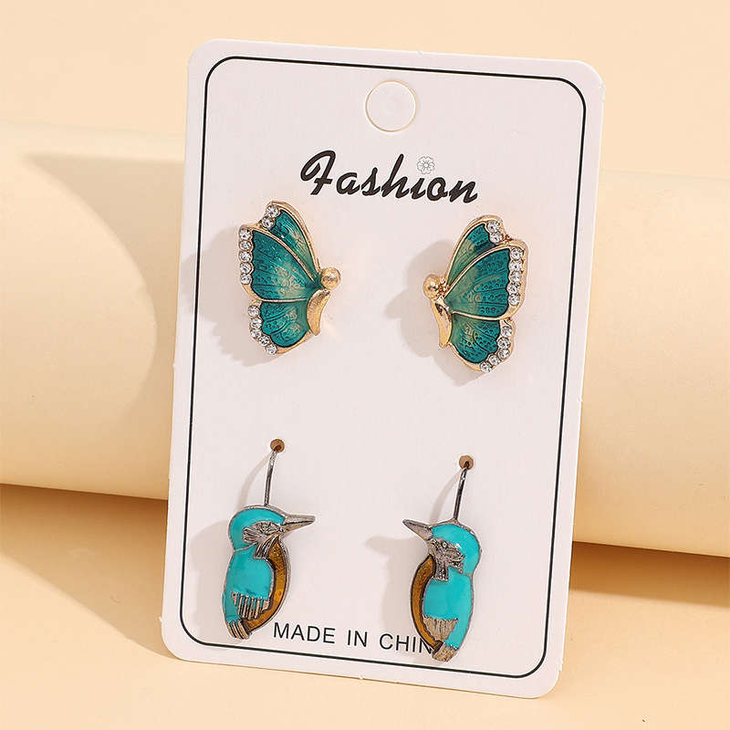 Asymmetrical Butterfly Design Mint Green Earring Set