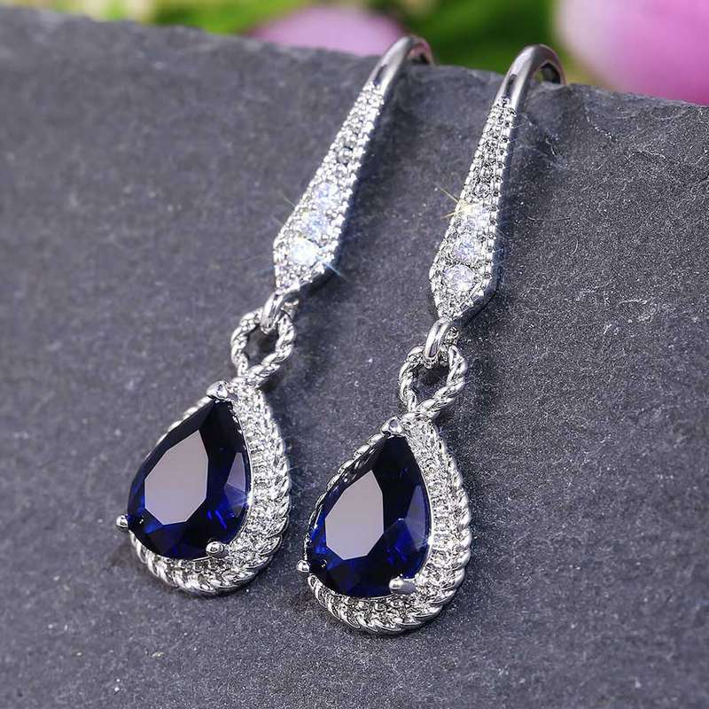 Metal Detail Rhinestone Design Blue Earrings