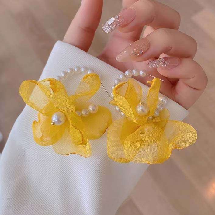 Pearl Detail Yellow Floral Design Earrings