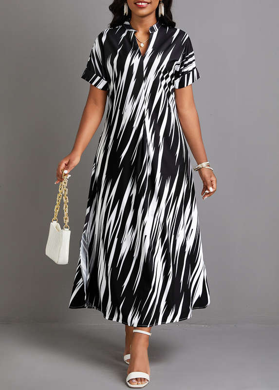 Split Geometric Print Black Shift Dress