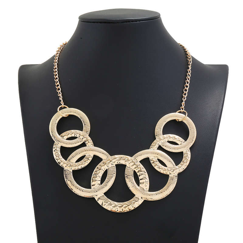 Gold Metal Detail Ring Design Necklace