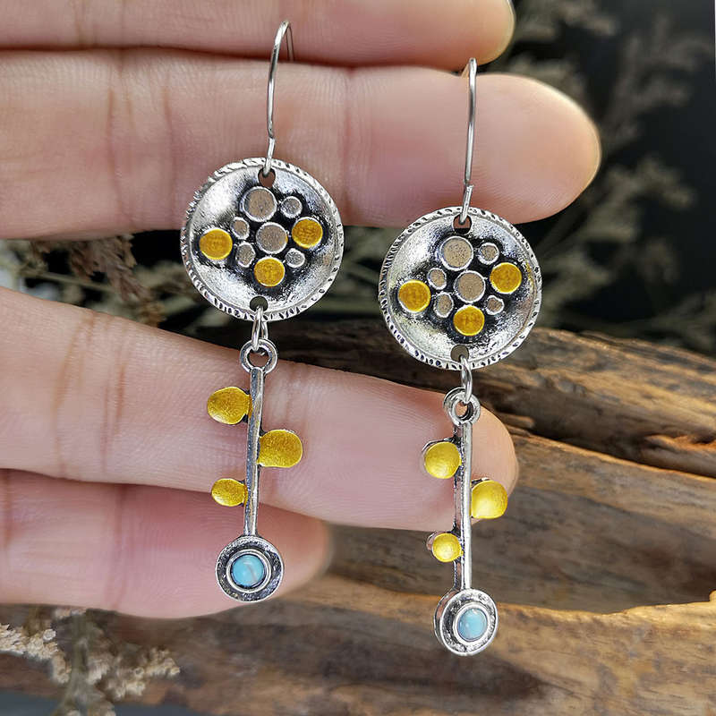 Round Alloy Detail Geometric Pattern Yellow Earrings